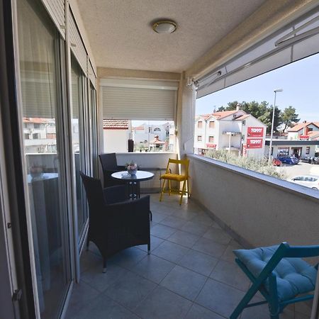 Apartment Nelly- Self Check-In Задар Екстериор снимка