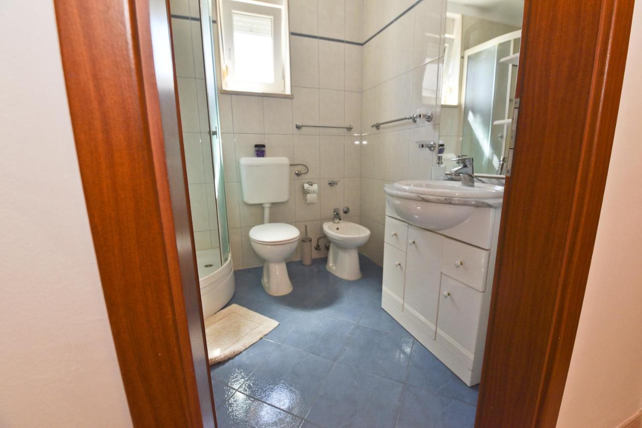 Apartment Nelly- Self Check-In Задар Екстериор снимка