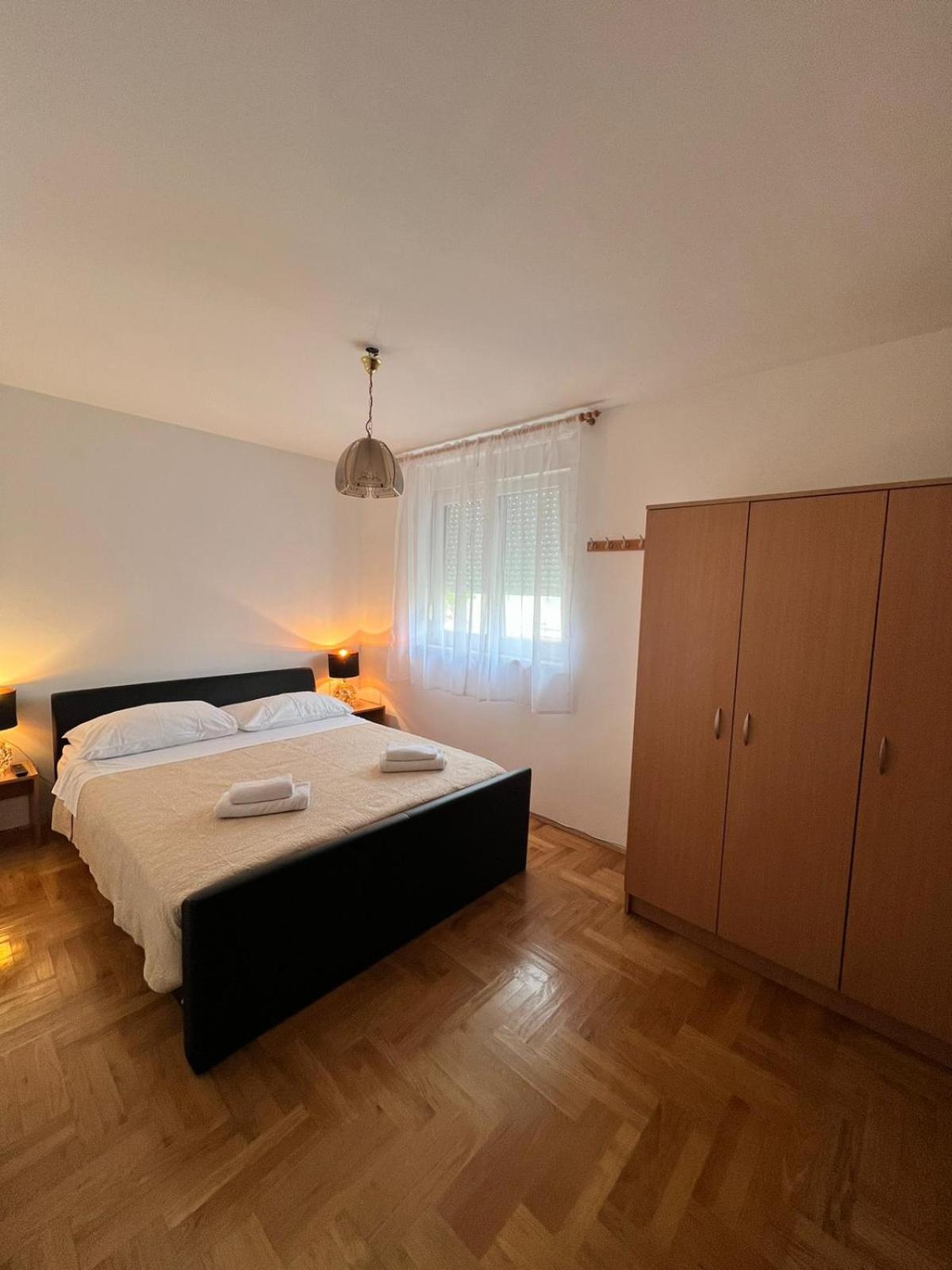 Apartment Nelly- Self Check-In Задар Екстериор снимка